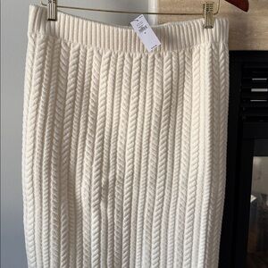 BR Factory Elegant Cream Cable Midi Sweater Skirt NWT